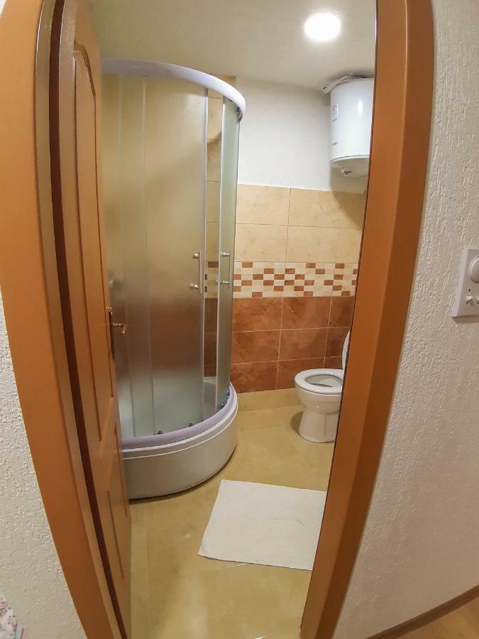 Camp Sutjeska Hotell Tjentiste Exteriör bild